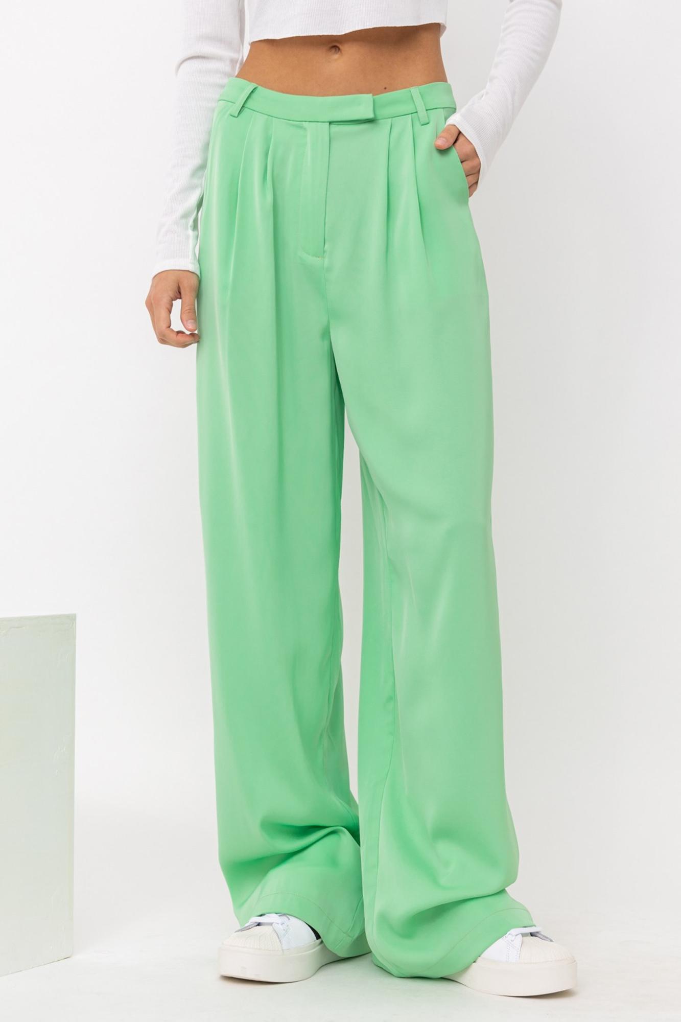 Know It All Pin Tuck Wide Leg Pant