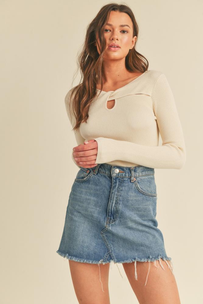 Say Goodbye Cutout Detail Long Sleeve Knit Top (Item #MSW10060)