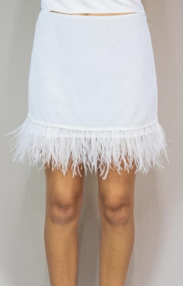 No Worries Feather Hem Mini Skirt: WHITE