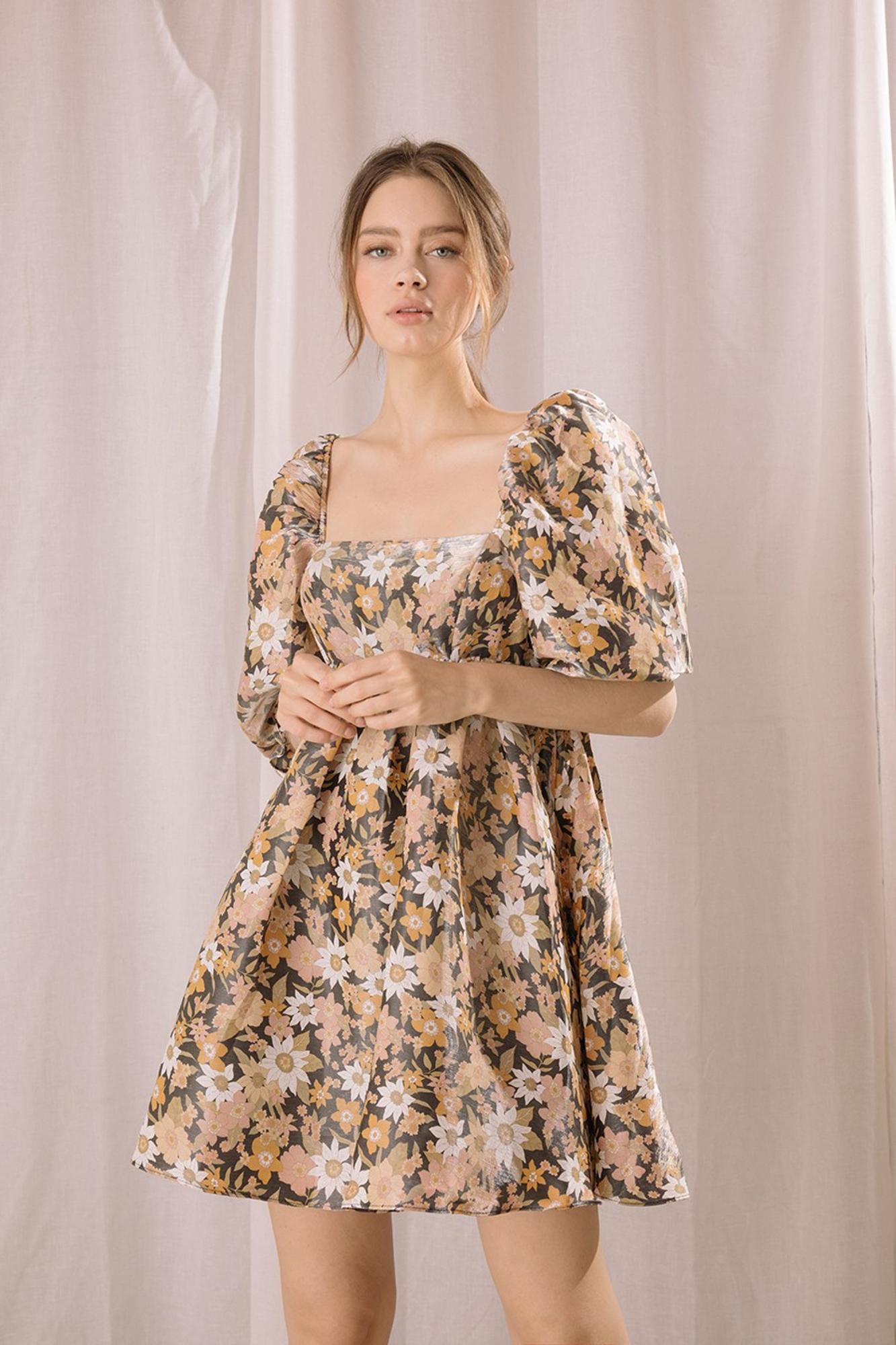 Day Dreamin ` Floral Dress