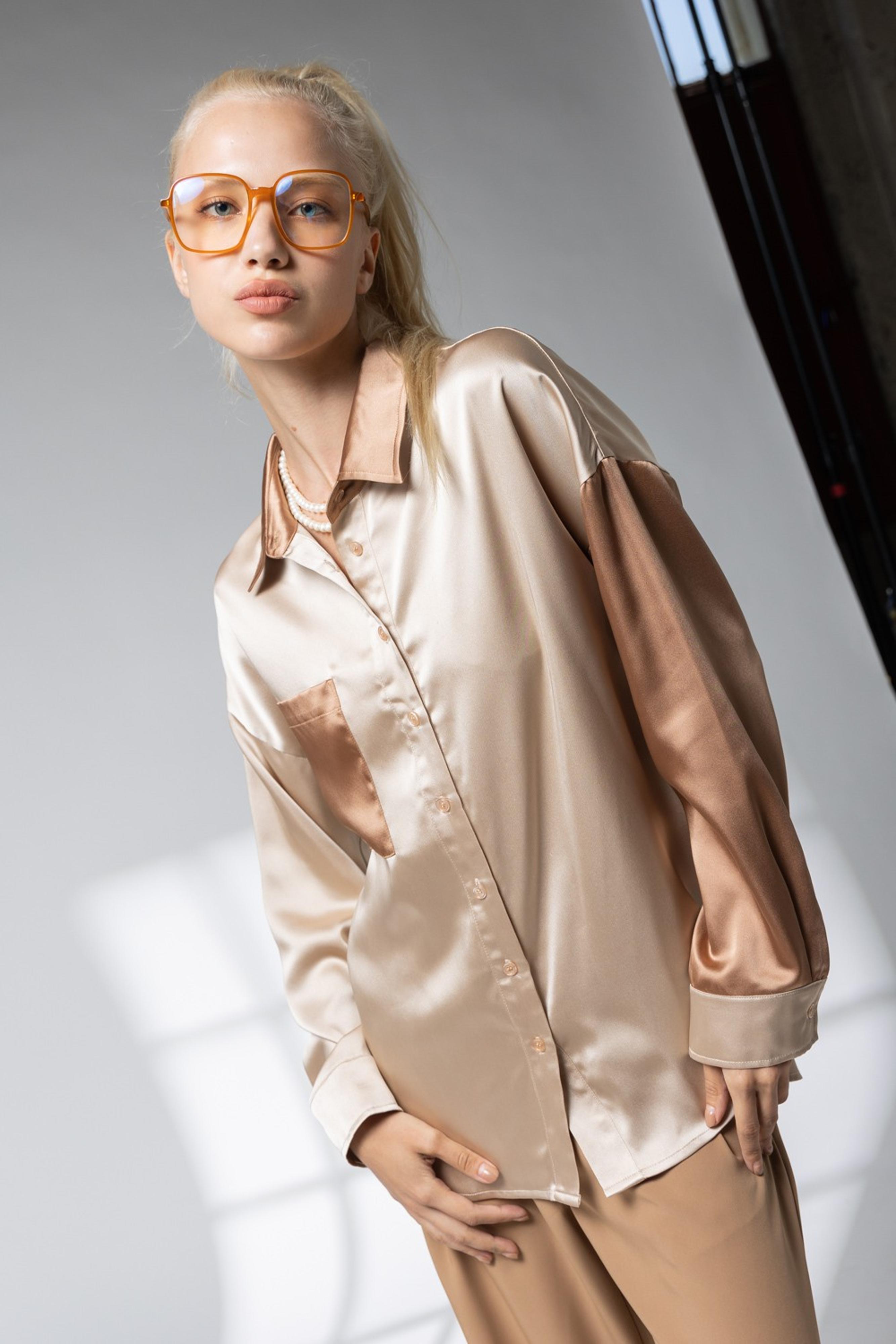  Harley Two Tone Satin Button Up Blouse